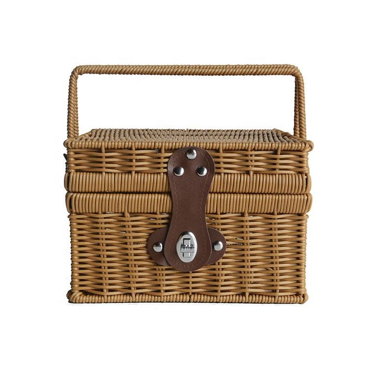 1 Retro Sustainable Handmade Rectangular Plastic Fruit Rattan Picnic Gift Storage Baskets With Lid Outdoors Camping Kitchen