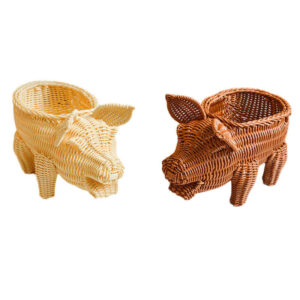 Wholesale Eco Friendly Handwoven Personalized Pig Shaped Willow Plastic Fruit Rattan Gift Storage Baskets for Children Desktop