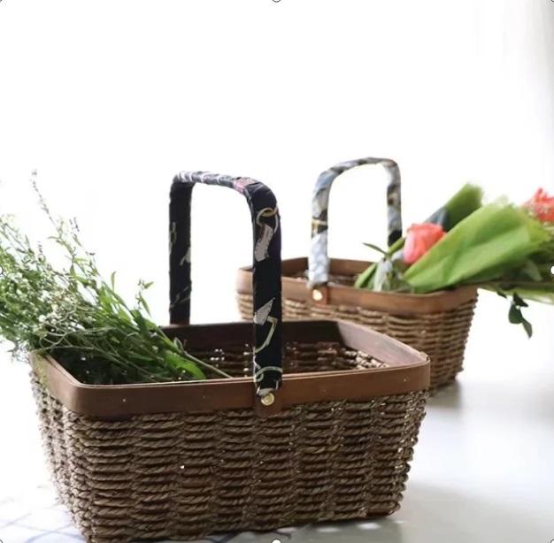 Wholesale Natural Handmade Multi-Functional Fruit Rattan Wicker Picnic Gift Storage Baskets With Handle Kitchen Desktop Camping
