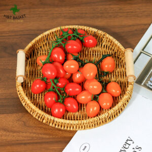 Nordic Eco Friendly Handmade Circle Bread Plastic Fruit Wicker Picnic Storage Baskets Tray With Handle Living Room Desktop