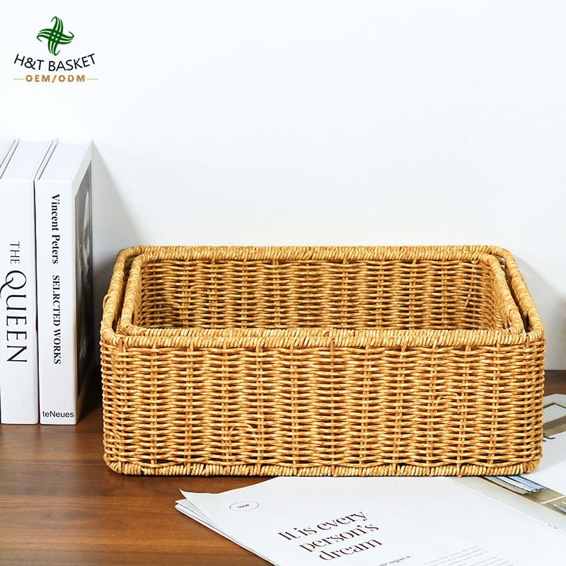 Nordic Eco Friendly Handmade Circle Bread Plastic Fruit Wicker Picnic Storage Baskets Tray With Handle Living Room Desktop
