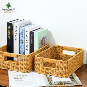 Nordic Eco Friendly Handmade Circle Bread Plastic Fruit Wicker Picnic Storage Baskets Tray With Handle Living Room Desktop