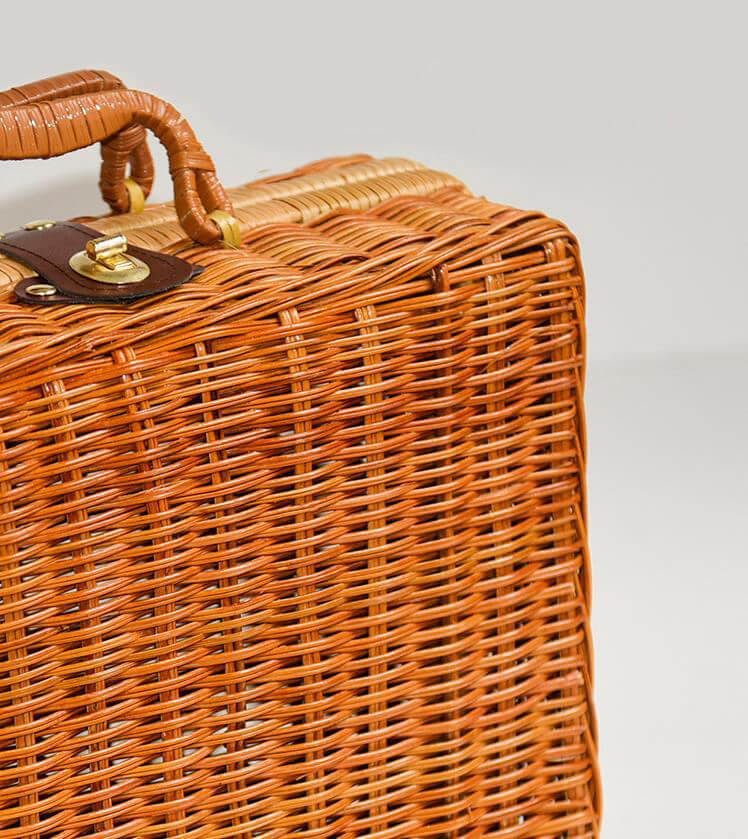 Ready to Ship Handmade Woven Picnic Basket Hamper Shopping Vintage Basket With Lid and Handle for Camping for Shopping