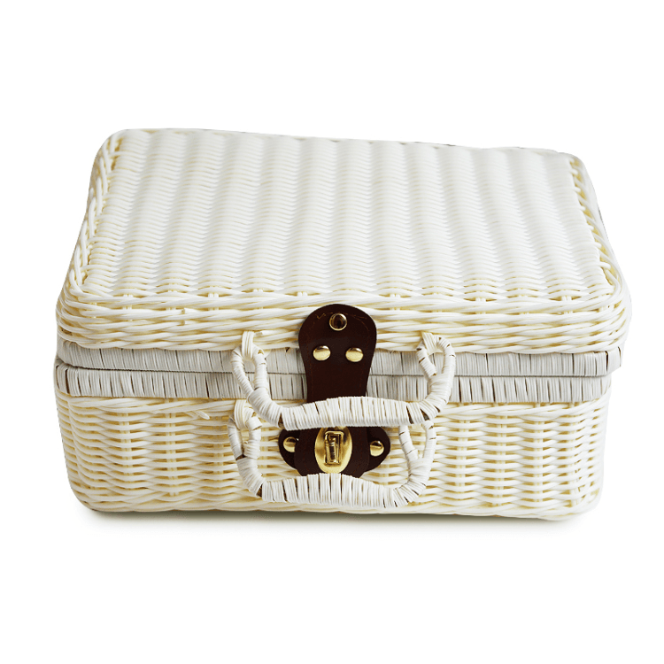 Factory Direct Sustainable Handmade Colorful Portable Plastic Fruit Rattan Picnic Gift Storage Baskets With Lid Handle Camping